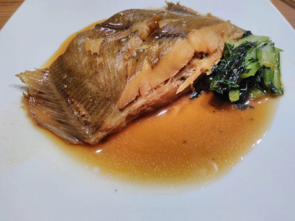 黄金比1:1で作るカレイの煮付け