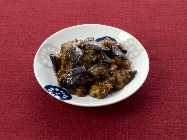 黄金比みそだれで炒めたなすみそ