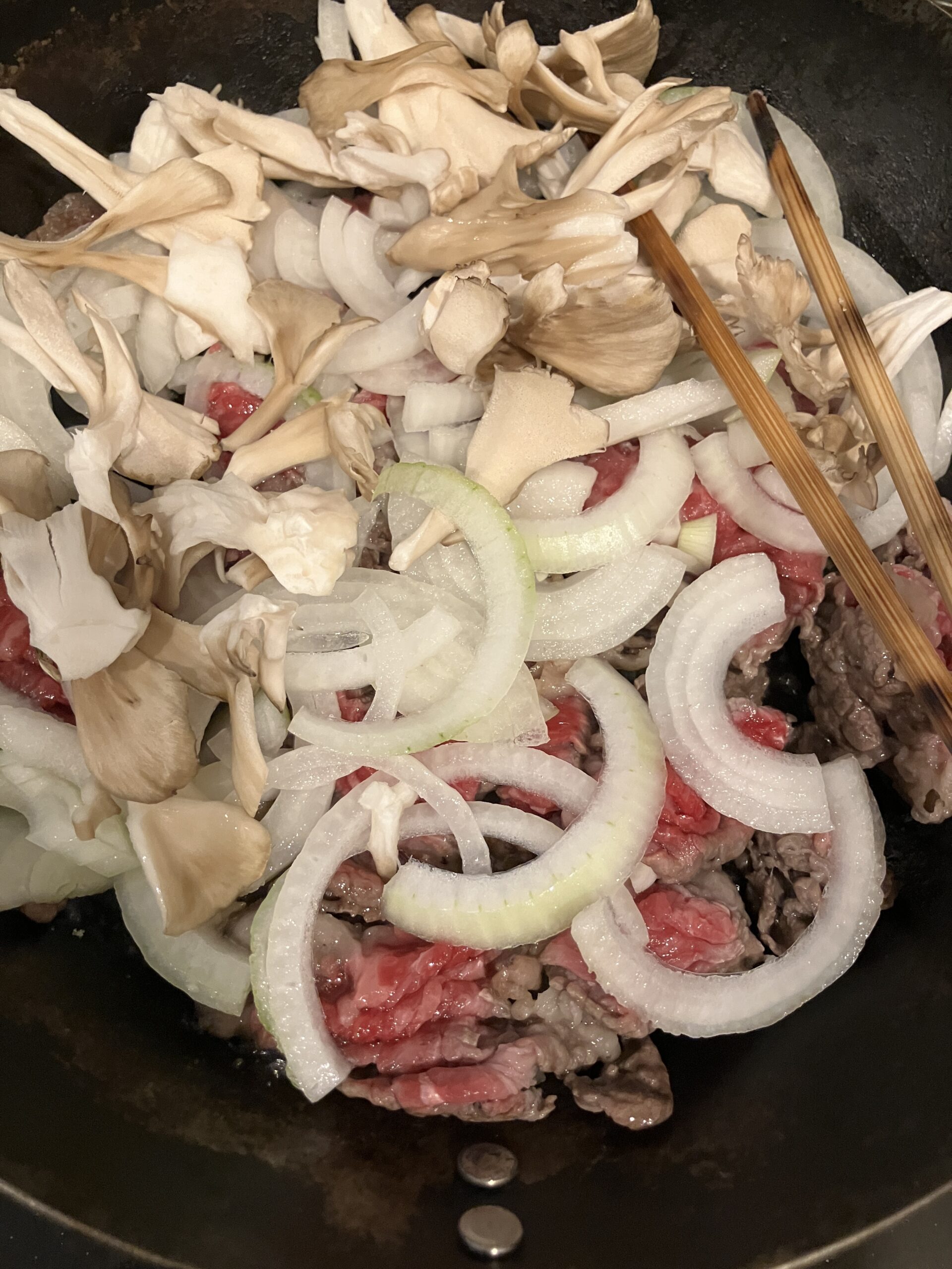 すき焼き風汁なし牛丼の作り方