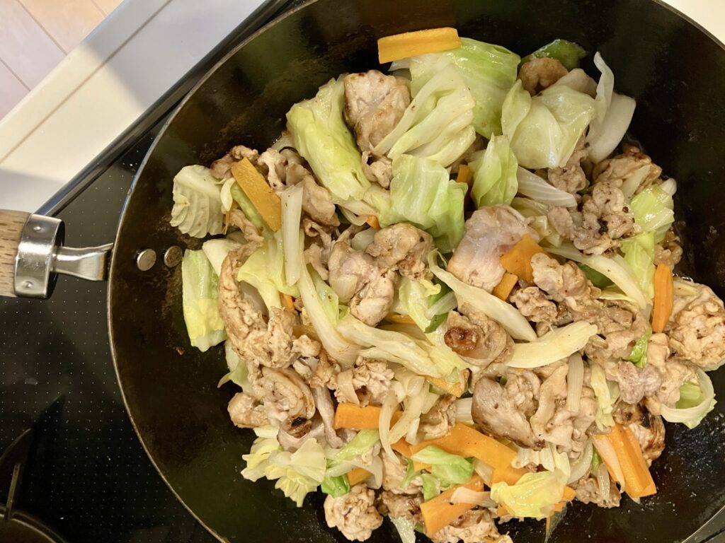 焼肉のタレで肉野菜炒め